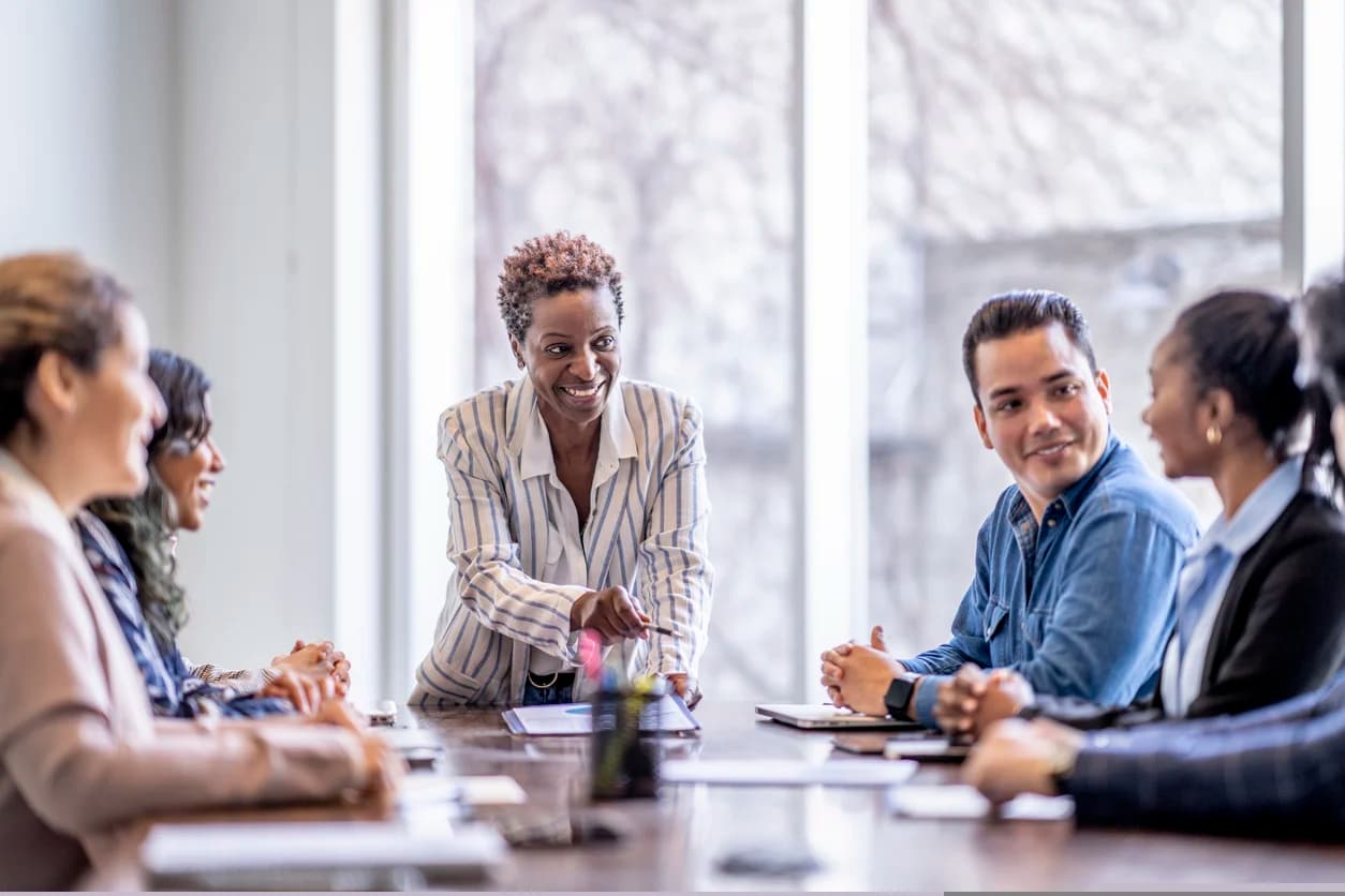 A chief legal officer exemplifies the role of a general counsel by initiating communication with her team and stakeholders with a shareholder mindset.